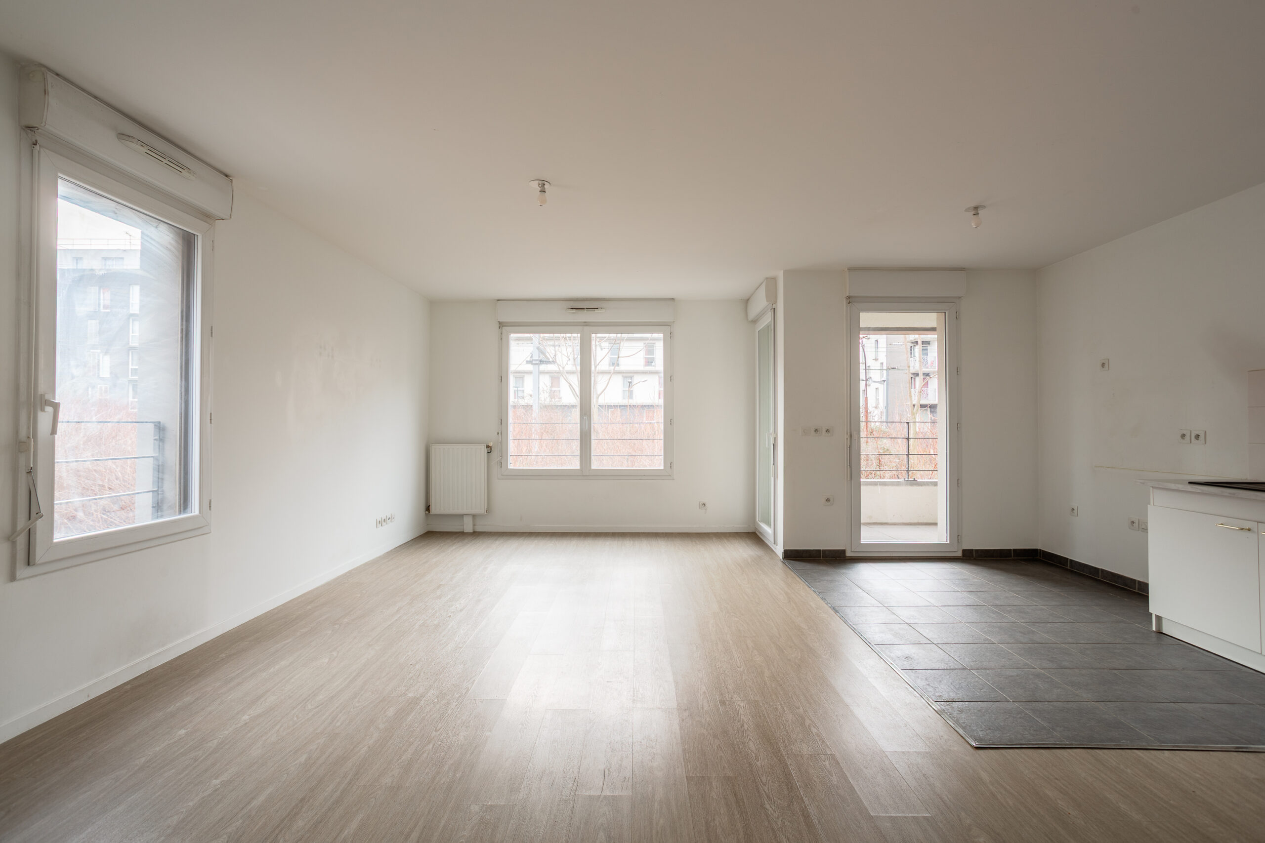 Appartement 3 pièces avec balcon et parking à Saint-Ouen